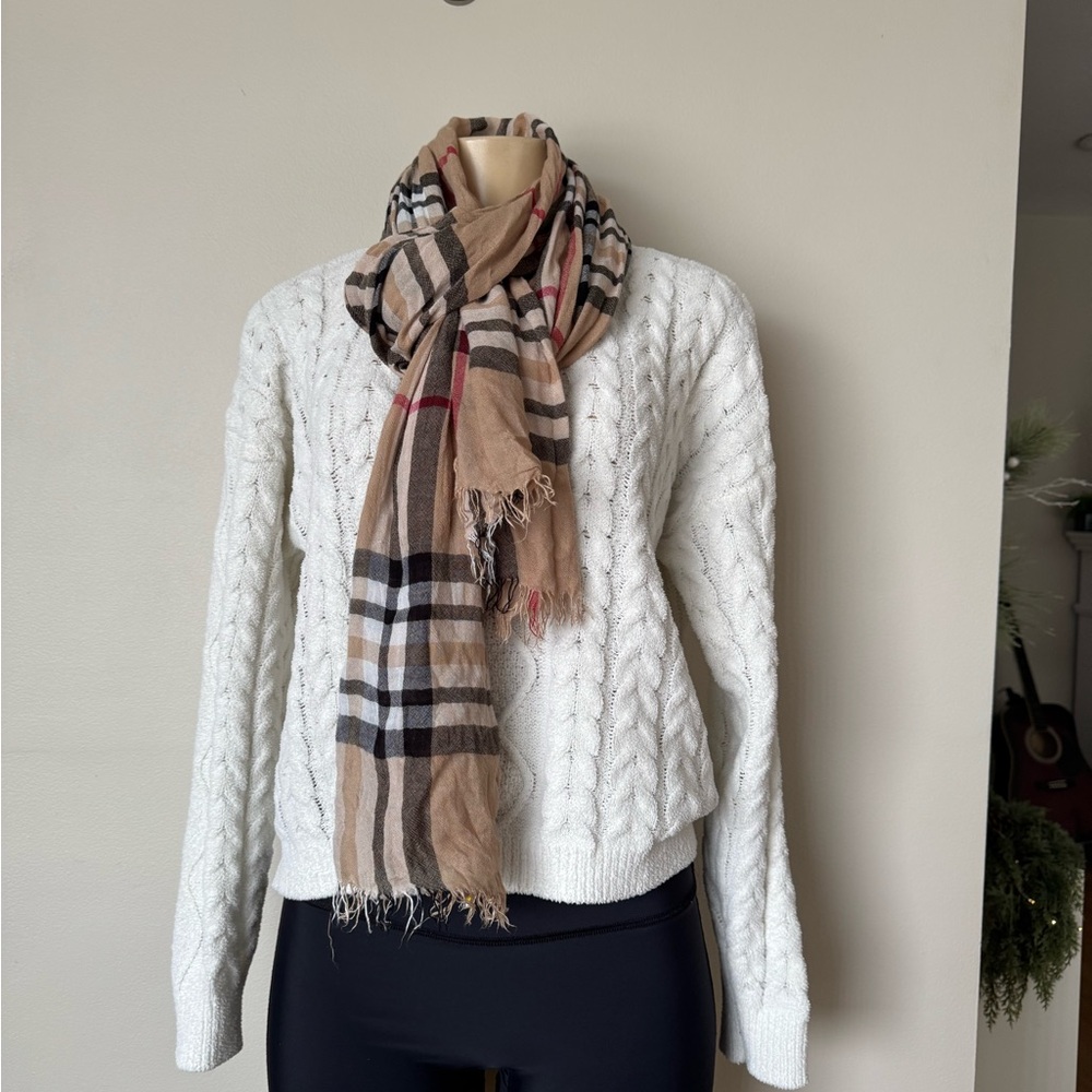 PINK ROSE white sweater size L - Picture 8 of 8
